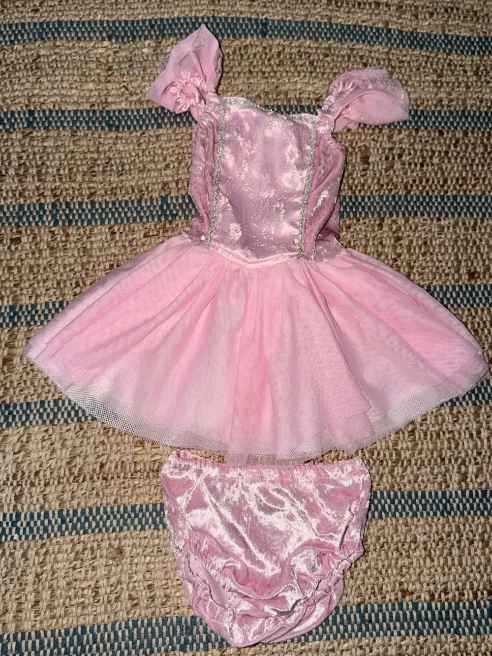 Melissa & Doug ballerina costume size 3-6